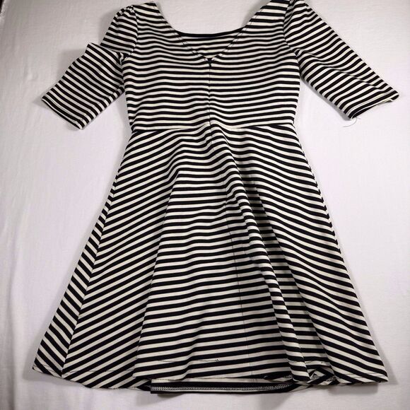 Pixley Dress Medium Kathy Striped Fit &‎ Flare Black Cream Skater Black White - Picture 8 of 15